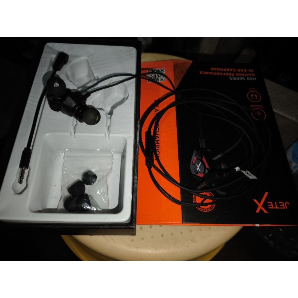 Jete HX8 IEM Gaming