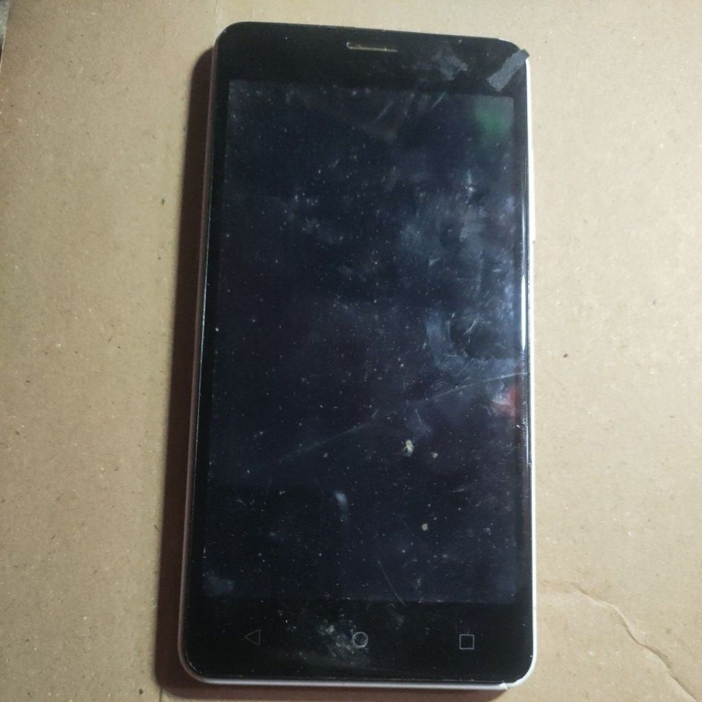 lcd Advan i5c duo minus retak sentuh normal