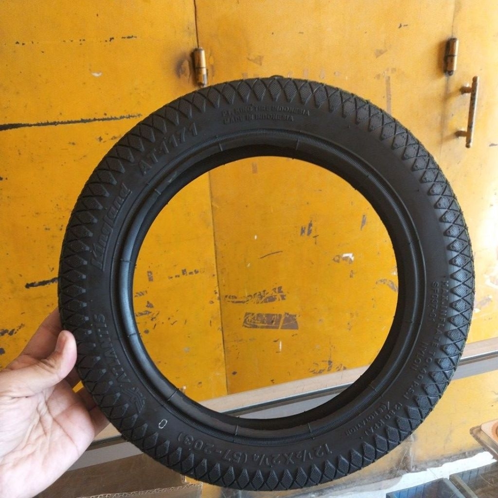 Ban Luar Sepeda 12  1/2 x 2 1/4 Atlantis