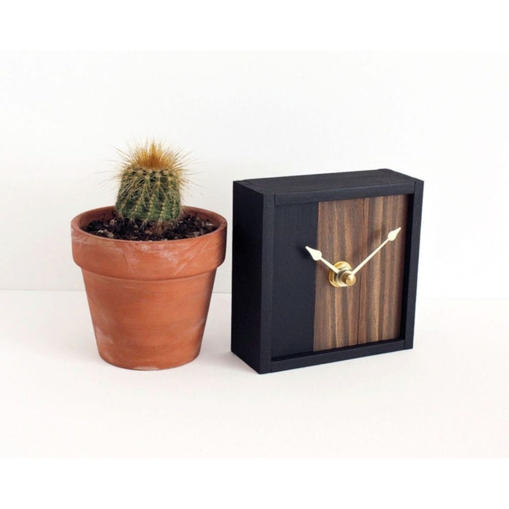 Jam Meja Modern Kayu Jati