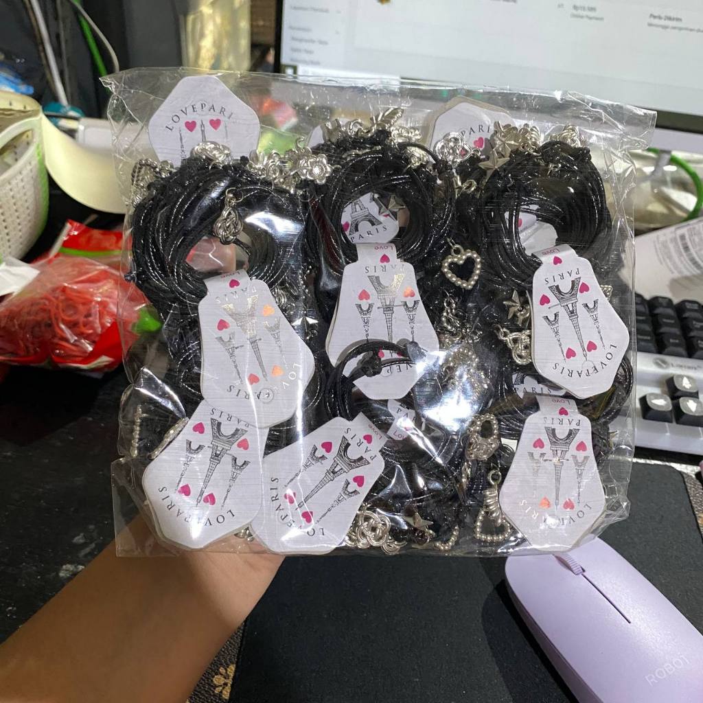 1BAL-144PCS GELANG KOREA ANAK WARNA HITAM ( BAL GROSIR )