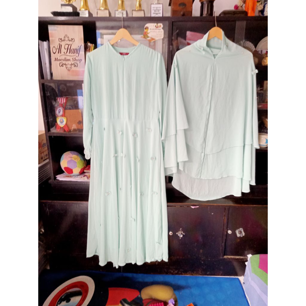 preloved set Gamis size L warna Tosca muda