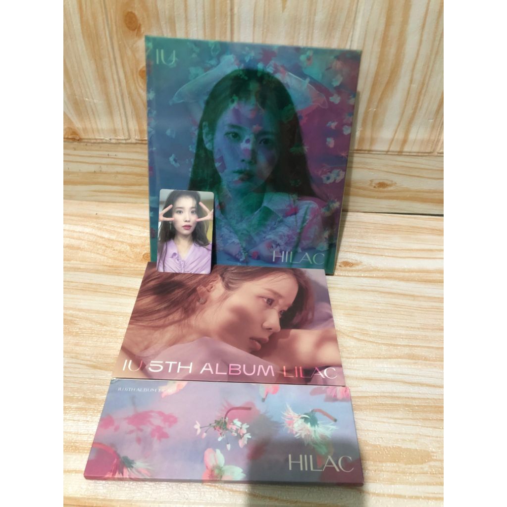 Album Lilac IU - Hilac