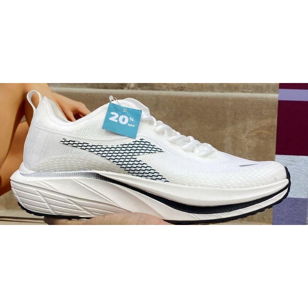 SALE DIADORA WHITE MEN RUNNING ORIGINAL STORE