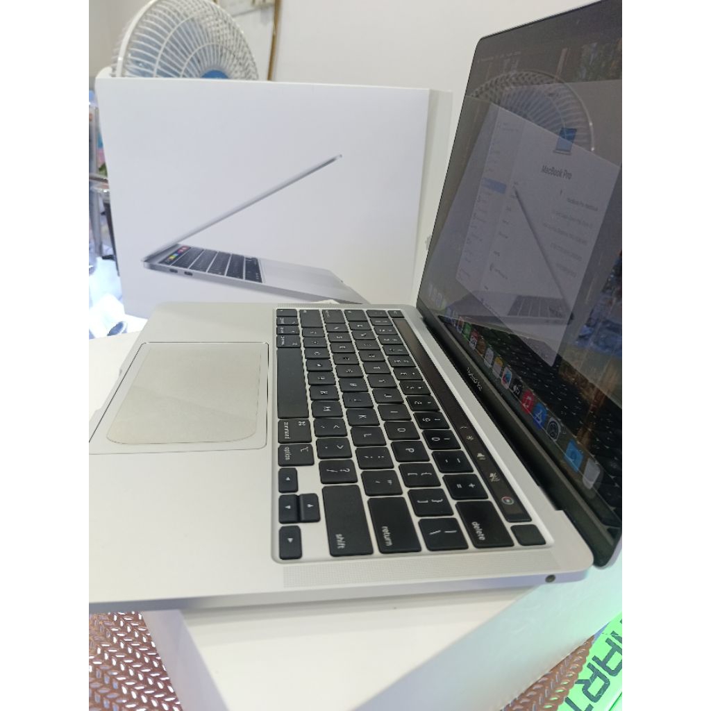 2nd MACBOOK PRO 2020 8/512 IBOX