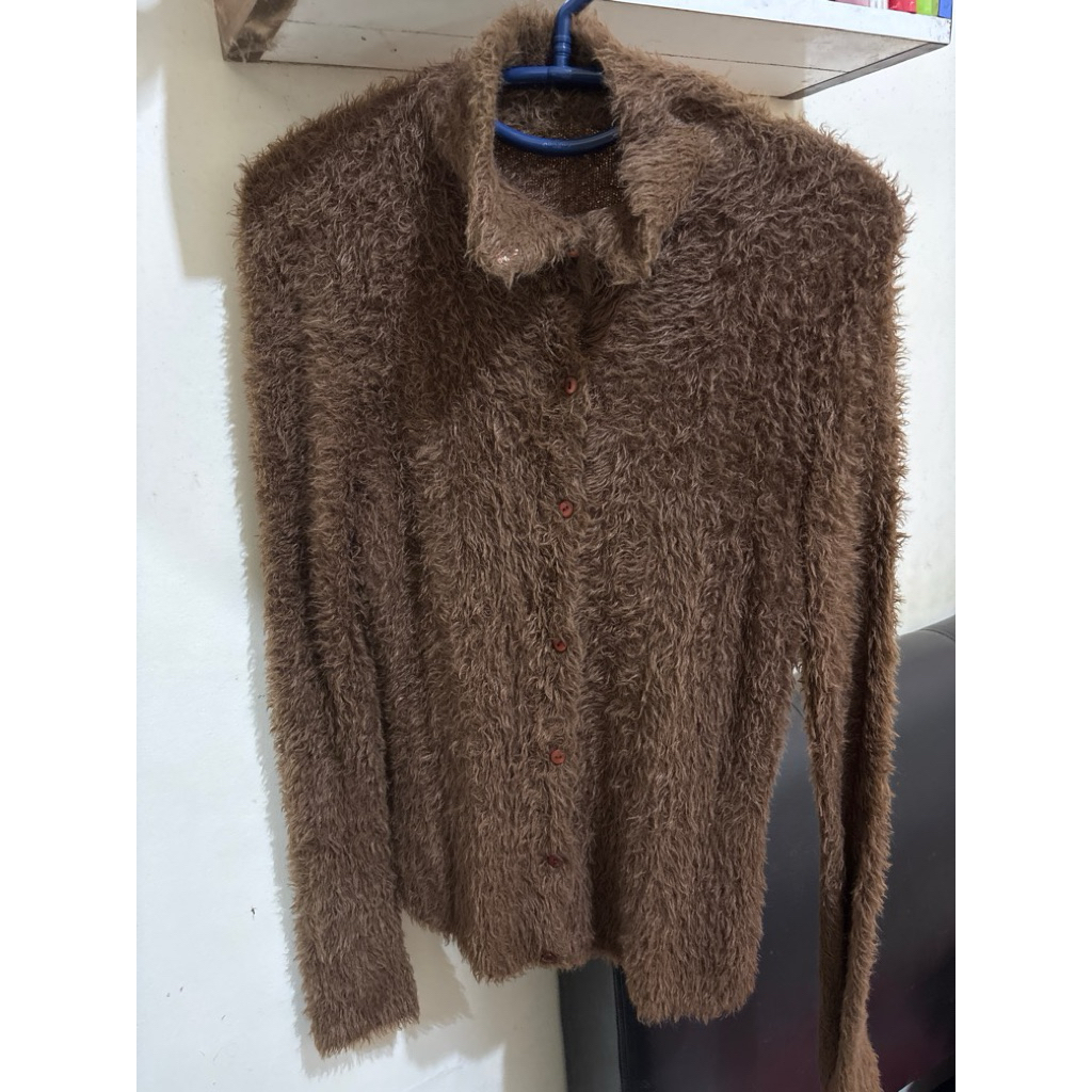 cardigan bulu fuzzy