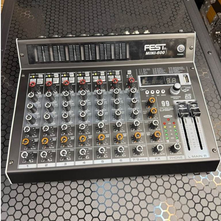 Mixer Audio FEST MINI-600 8 Channel Bluetooth USB