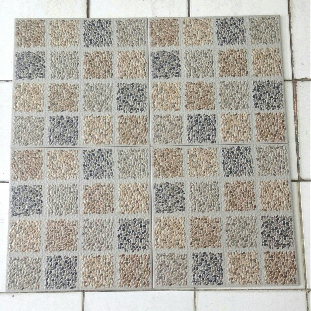Keramik Lantai Motif Batu 40x40 Kasar