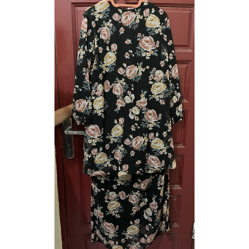 baju kurung melayu set rok