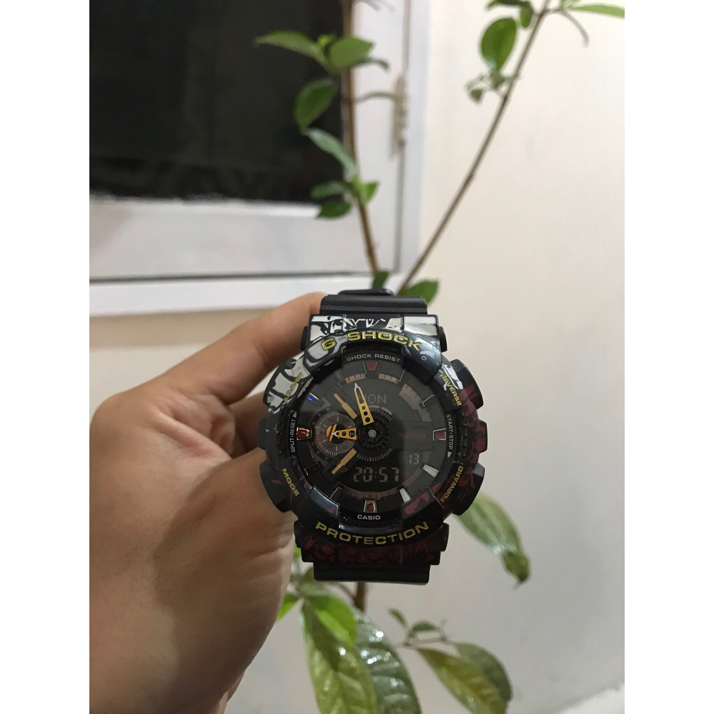 Jam tangan Casio G-Shock GA-110JOP X one piece bekas pakai