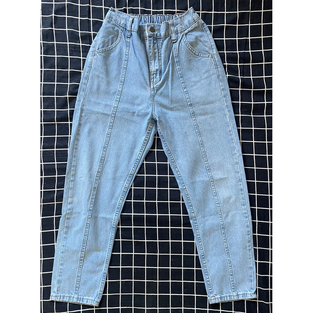 celana jeans this is april