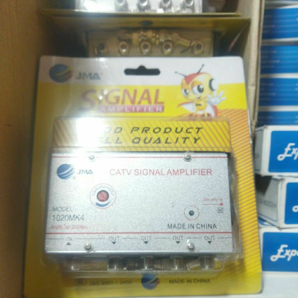 CATV signal amplifier 1020MK4 splitter