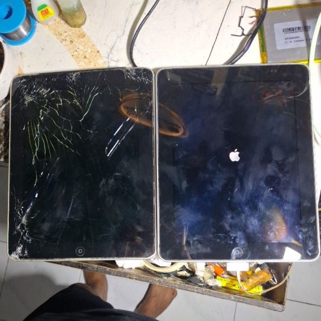 Ipad A1219 16gb hidup A1337 64gb Mati dijual 2biji