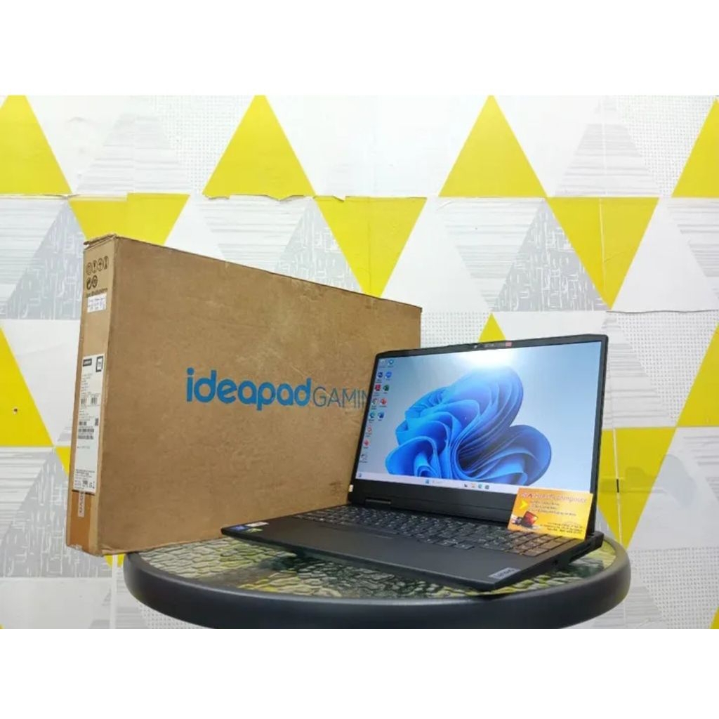 LAPTOP LENOVO IDEAPAD GAMING 3-15IAH7 SECOND SIAP PAKAI