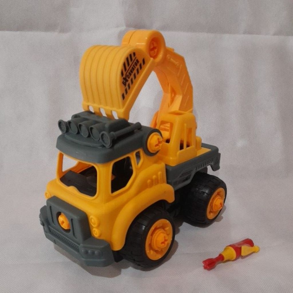 MAINAN RAKIT TRUK TRAKTOR /MAINAN TRAKTOR RAKITAN /TRUK POWER CONSTRUCTION 5753