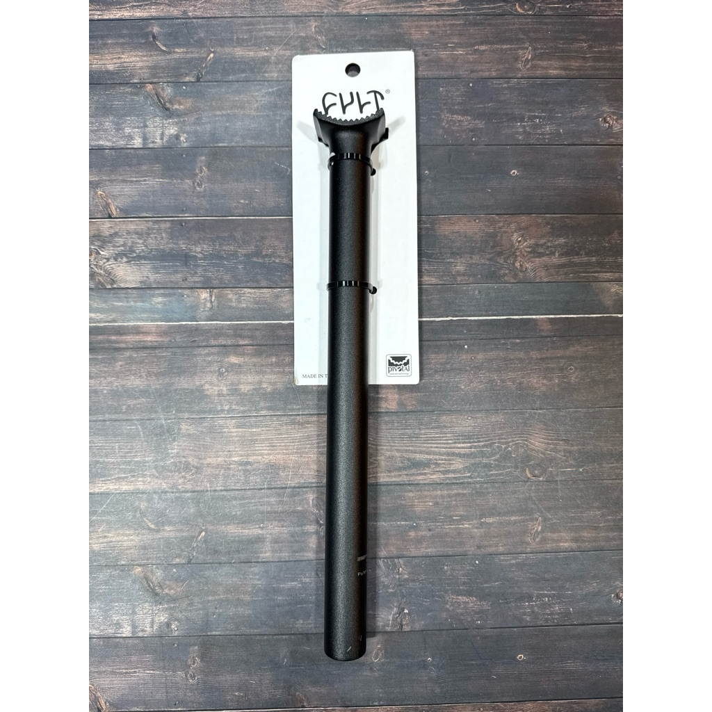 Cult BMX pivotal seatpost 300mm 25,4
