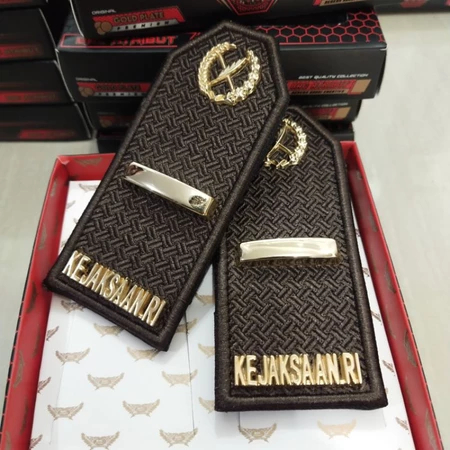 PANGKAT PDU KEJAKSAAN RI 3A 3B 3C LOGAM BORDIR EXCLUSIVE//PANGKAT KEJAKSAAN RI//PANGKAT KEJAKSAAN BA