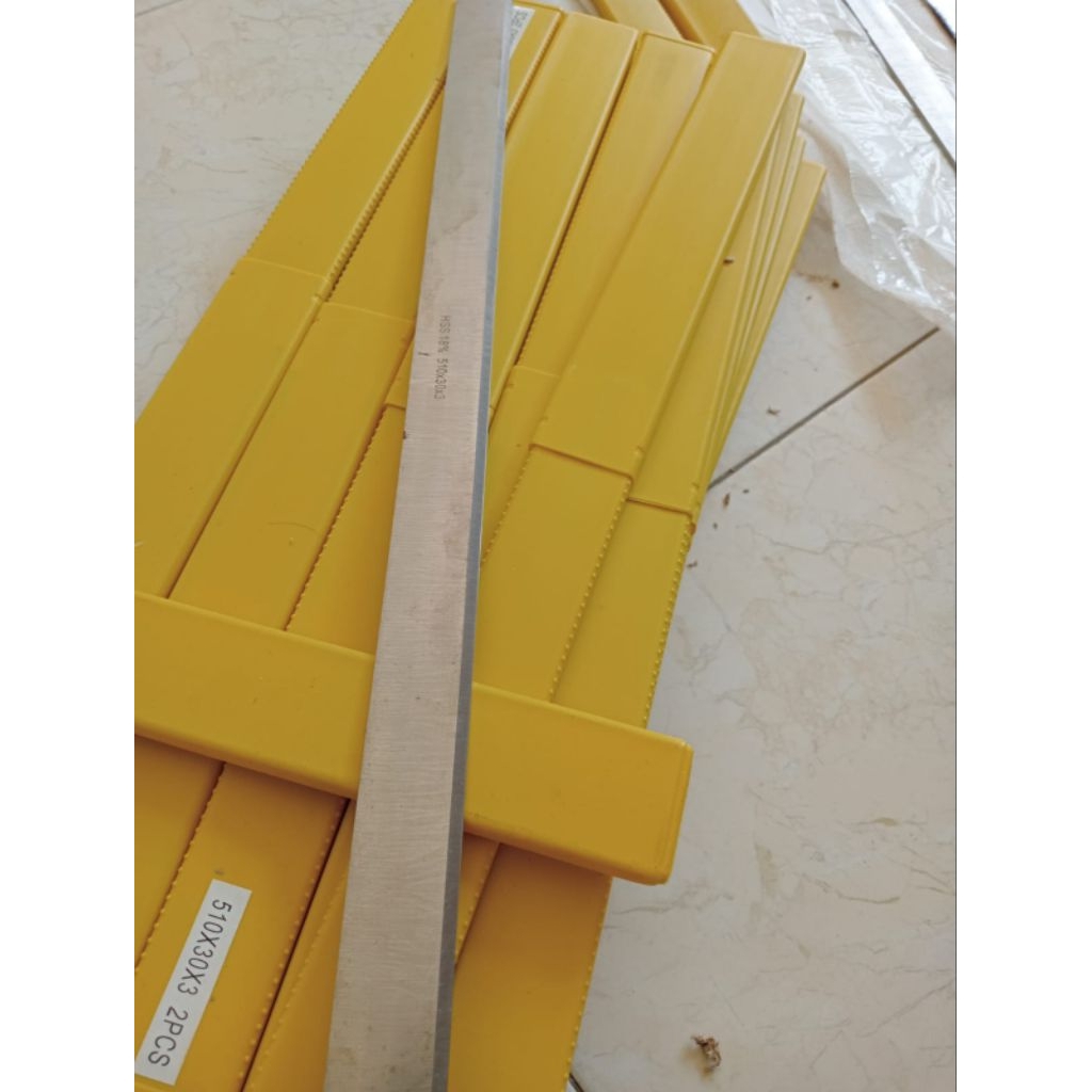 Pisau planer Hss 18% kondisi baru stok lama full baja