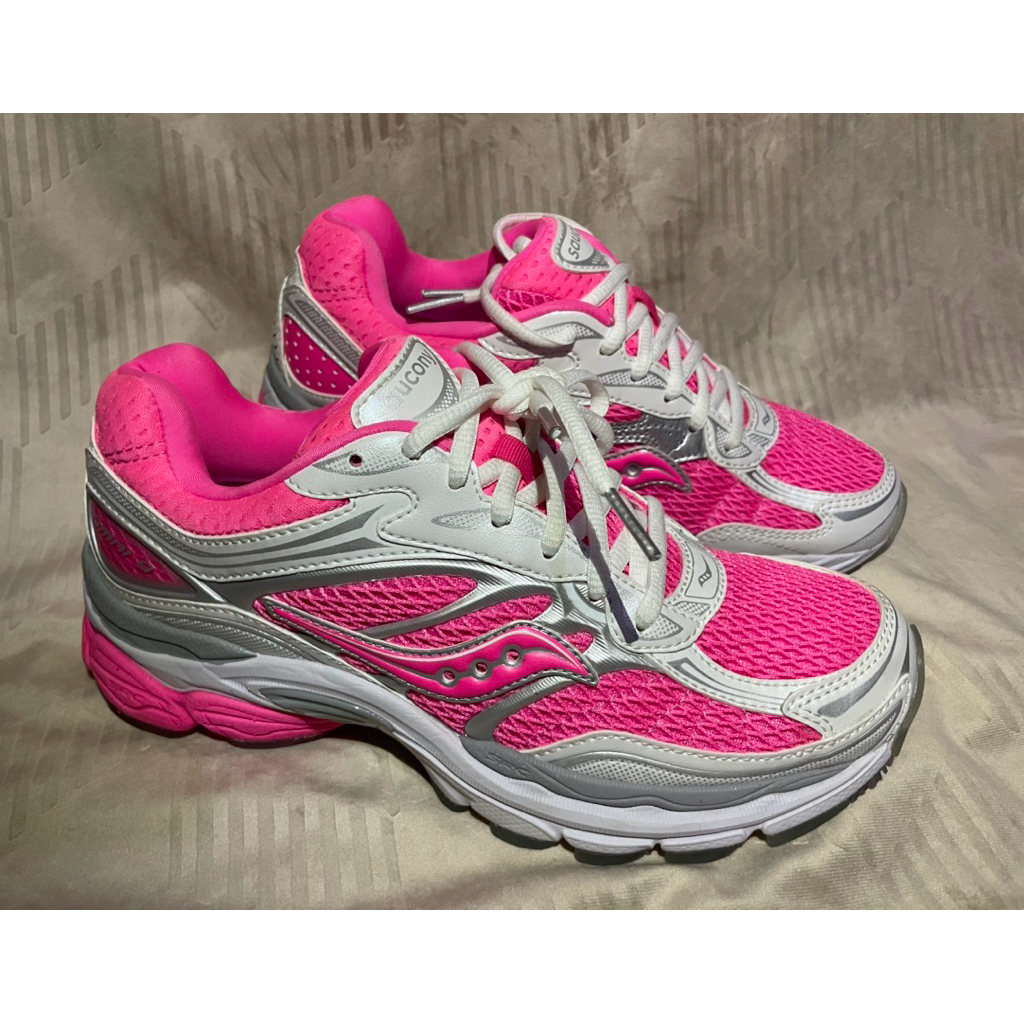 SAUCONY ProGrid Omni 9