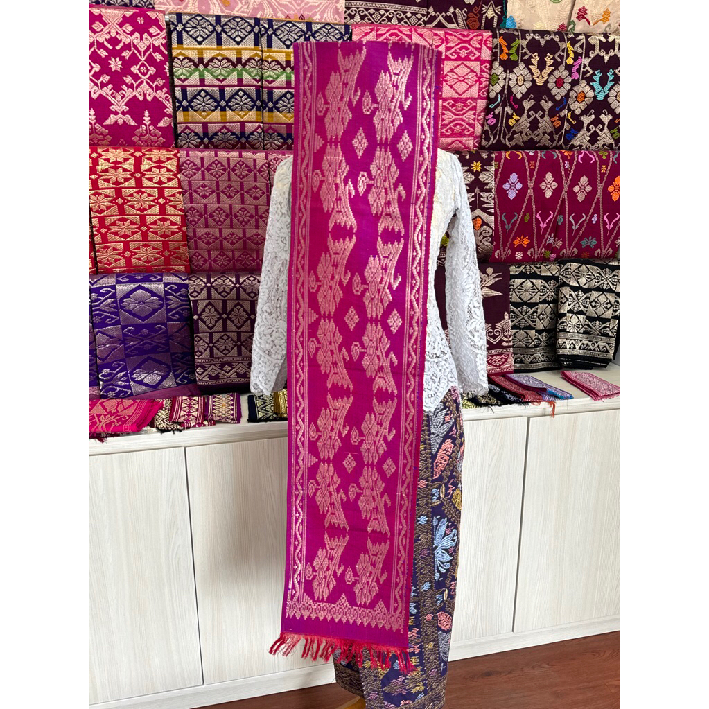 Selendang Songket Sidemen Banyumas Cendana