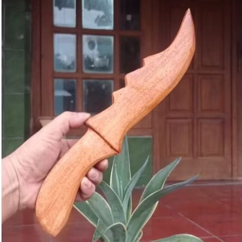 BELATI KOMANDO - PISAU KOMANDO - BELATI PERANG - BELATI PERAGA - BELATI IPSI -BELATI KAYU - BELATI M