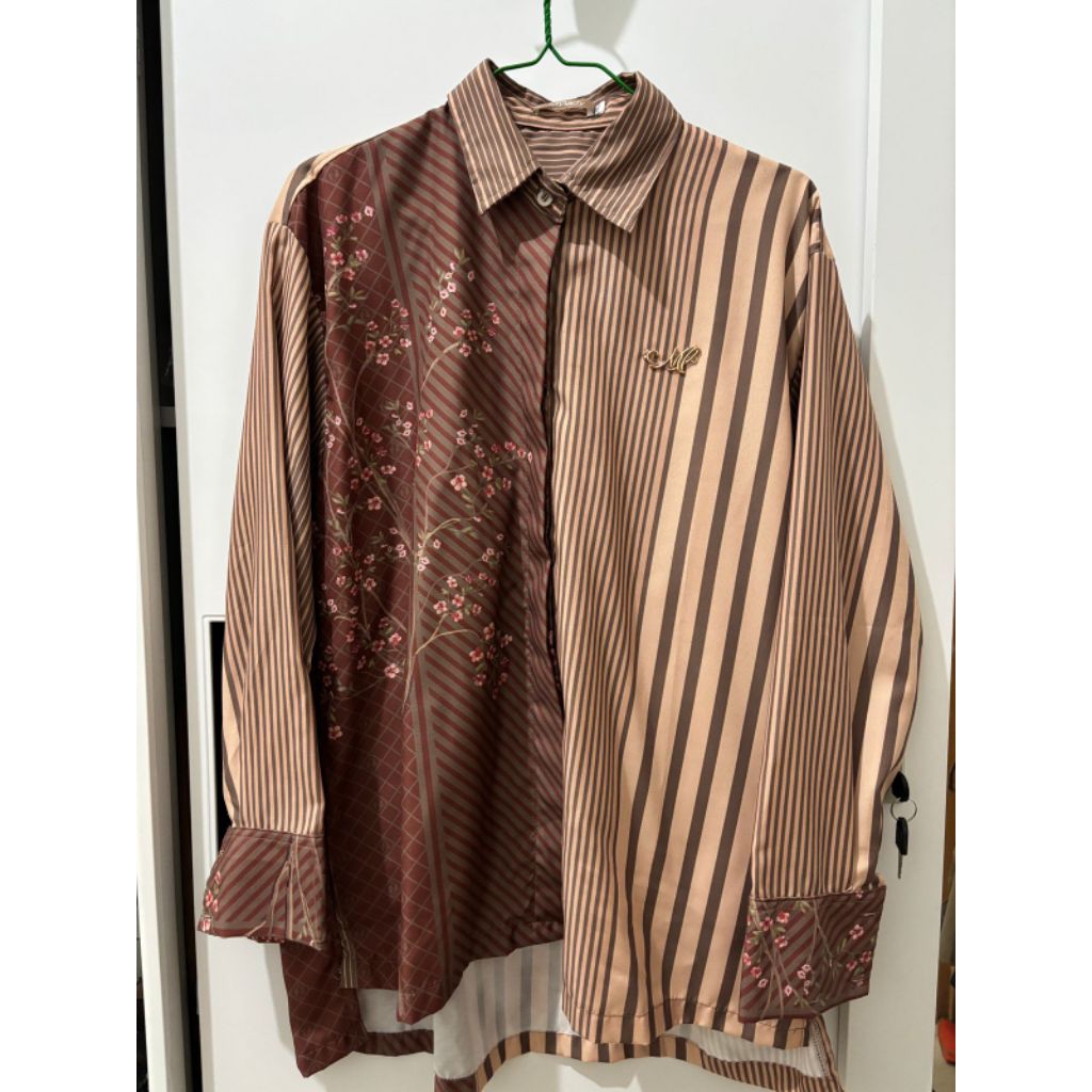 MyLady Original Blouse Cleo / Atasan Wanita / Kemeja wanita kondisi baik