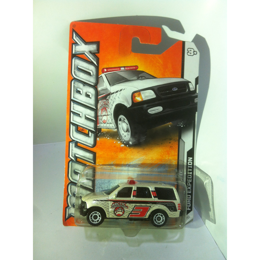 Matchbox. 2012 MBX Arctic - 73. Ford Expedition Police by MATTEL