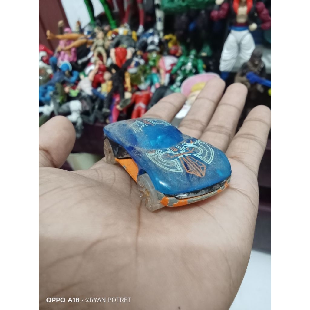 MOBIL HOT WHEELS (PRELOVE/BEKAS)