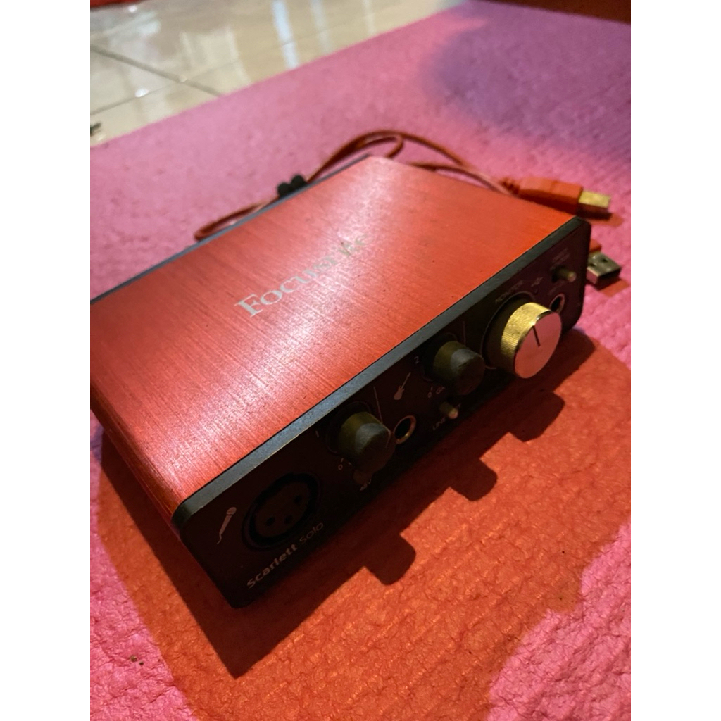 Focusrite Scarlett Solo gen 2 second (Audio Interface USB)
