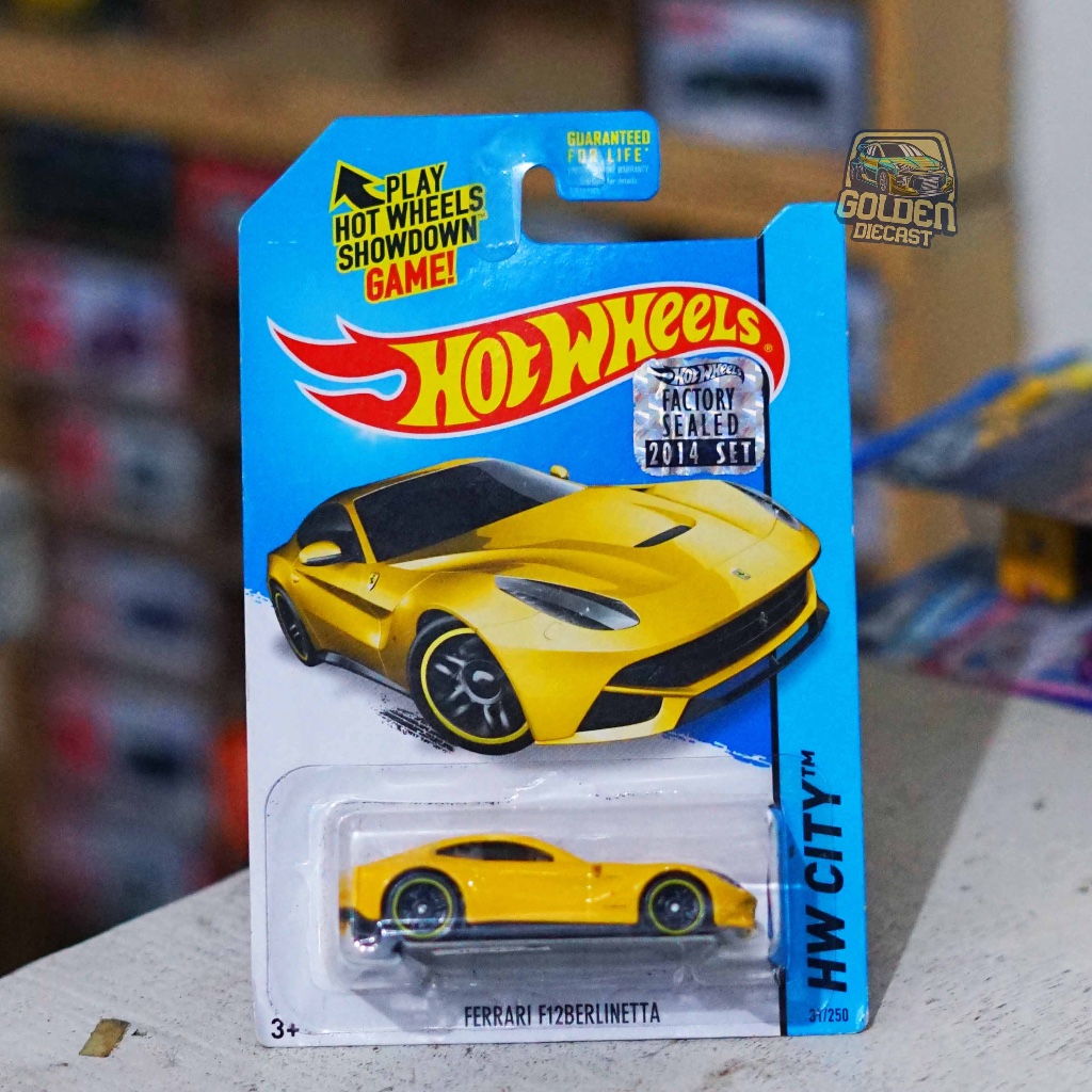 HOT WHEELS FERRARI F12 BERLINETTA YELLOW FACTORY SEALED - GOOD CONDITION (FREE PROTECTOR)