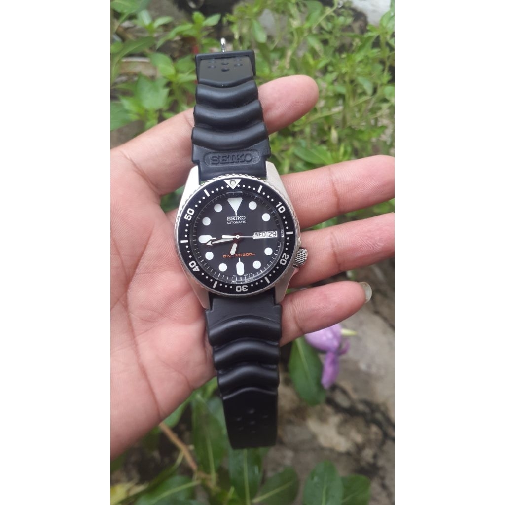 SEIKO SKX 013 DIVERS 200M ORIGINAL.