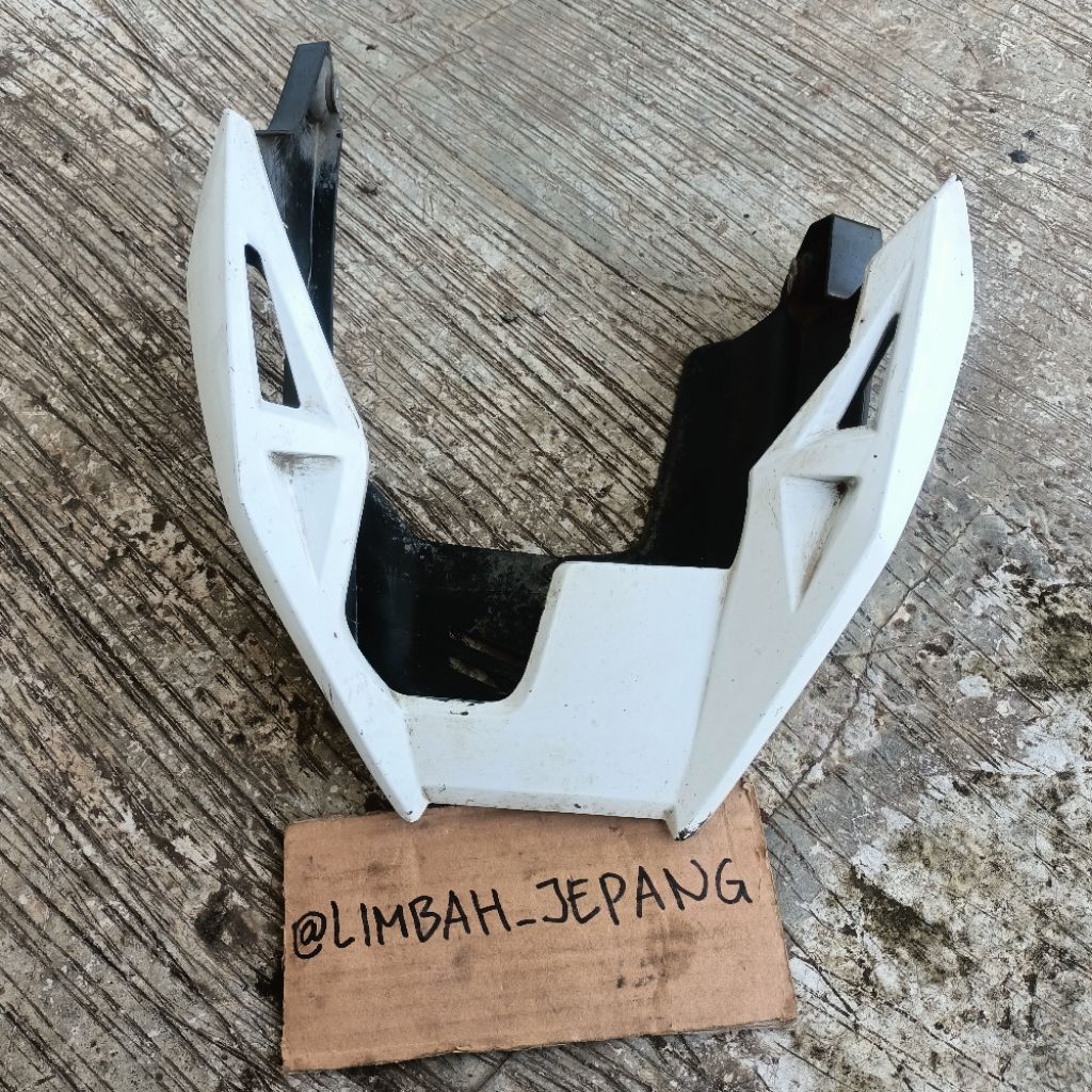 UNDERCOWL CB150R LED V2 UNDER COWL SET CB150R LED V2 COVER LUMPUR CB150R LED V2 ORIGINAL MESIN CB150