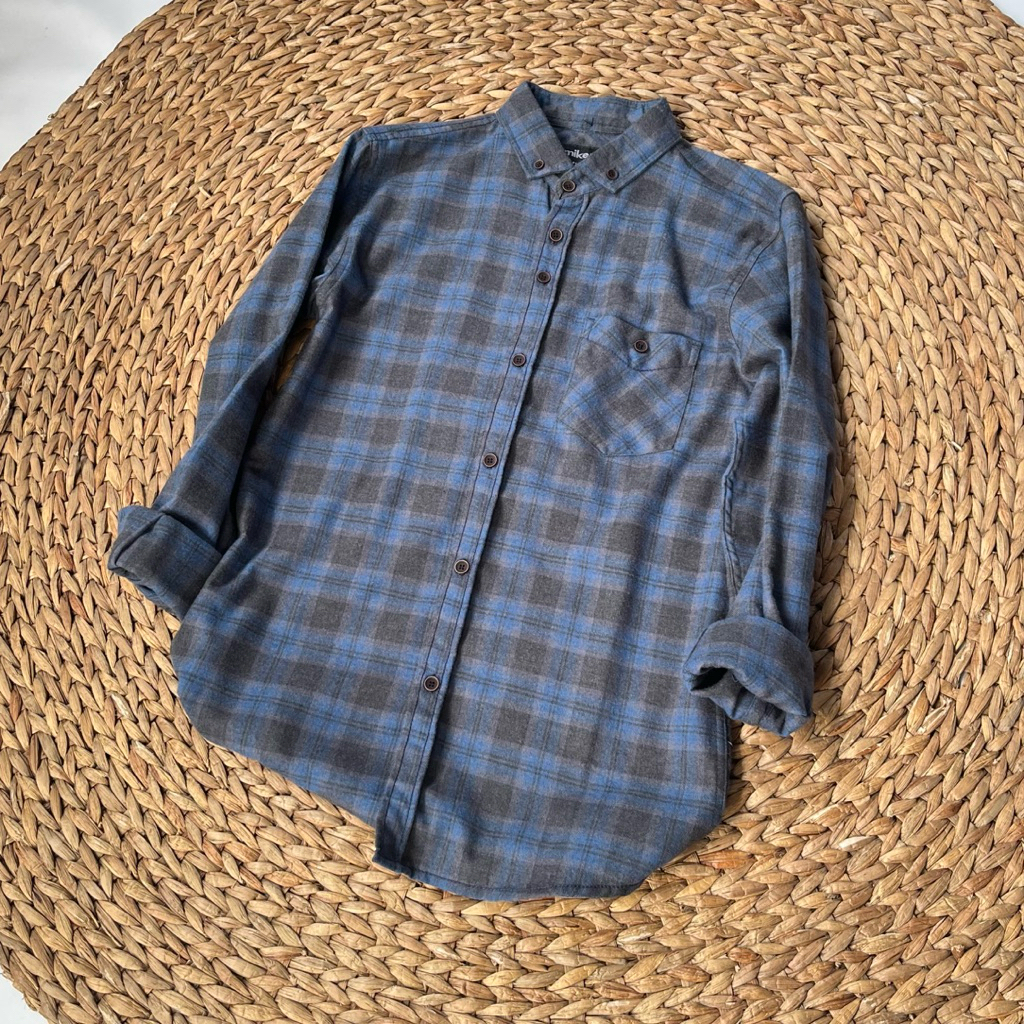 (BISA COD) Daily 049 Kemeja Flanel Terlaris Lengan Panjang Pria Wanita Hem Premium Quality Kameja Ke