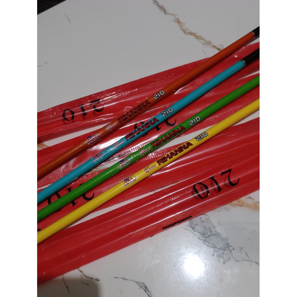 Tegek Pancing Fiber Rihanna Panjang 210 cm