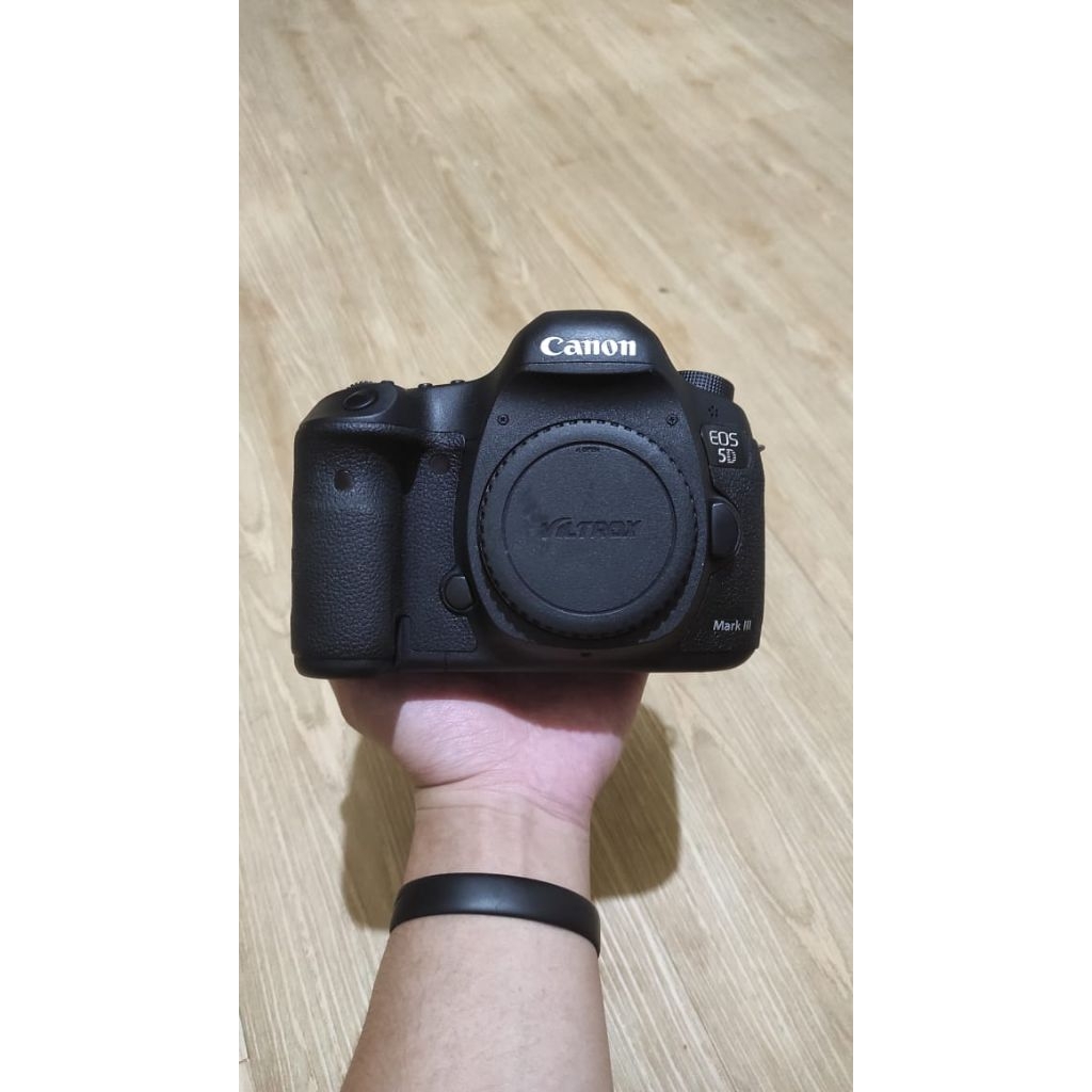 Kamera Canon 5D Mark Ill Body Only bergaransi