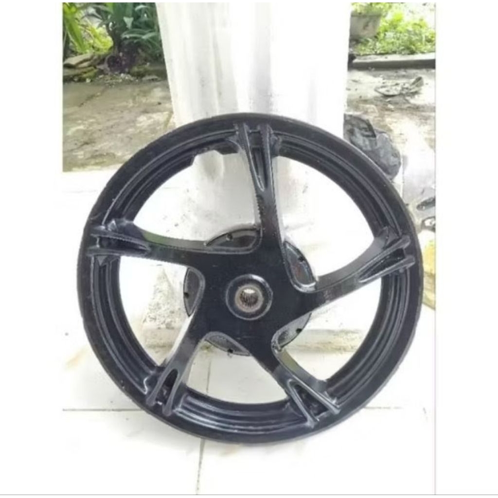 Pelk Velg Belakang yamaha Xeon GT,Xeon RC, ORIGINAL