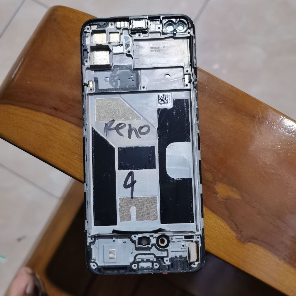 FRAME TATAKAN LCD OPPO RENO 4 ORI COPOTAN