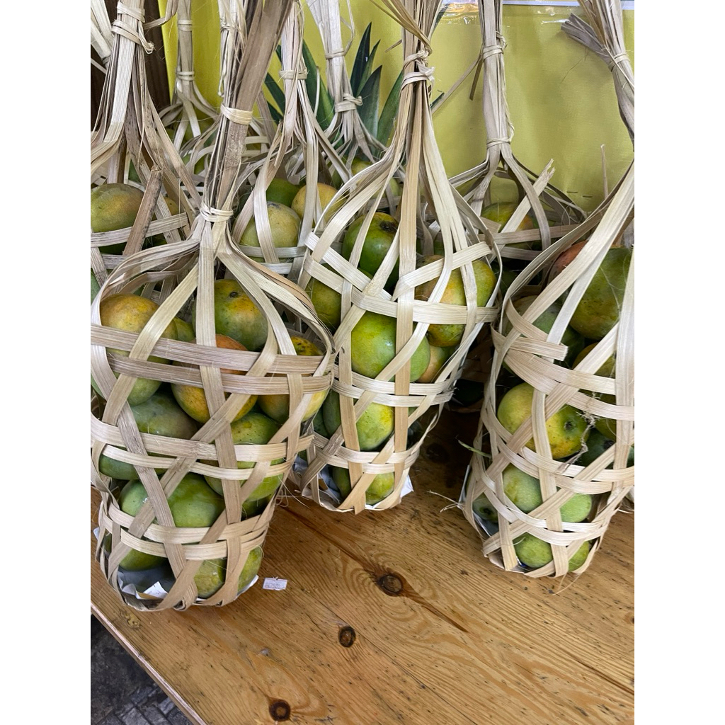 Mangga Gincu Keranjang / Gincu +- 3 kg / Mangga Gedong Gincu