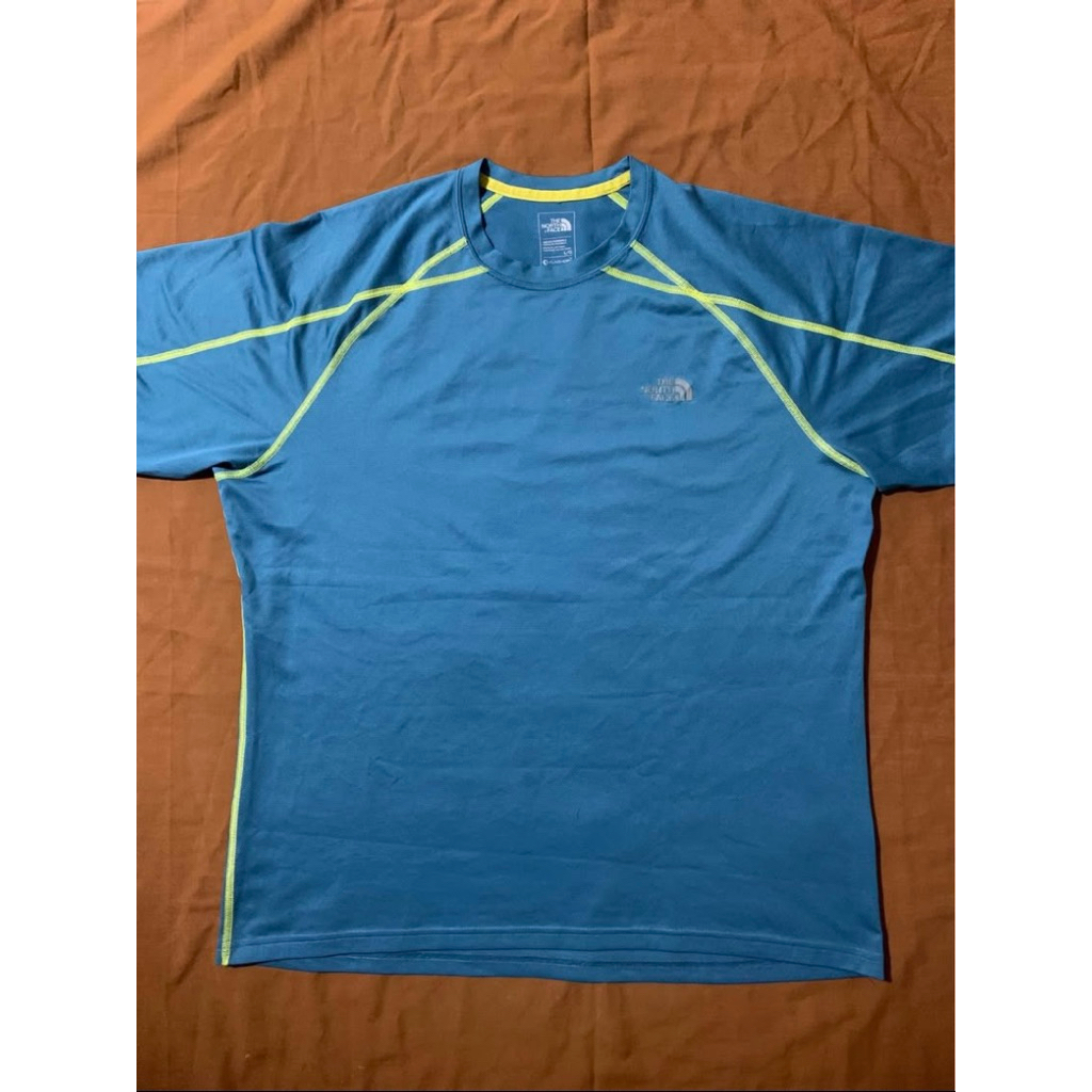 Baju outdoor Hiking The North Face Flashdry Baselayer
