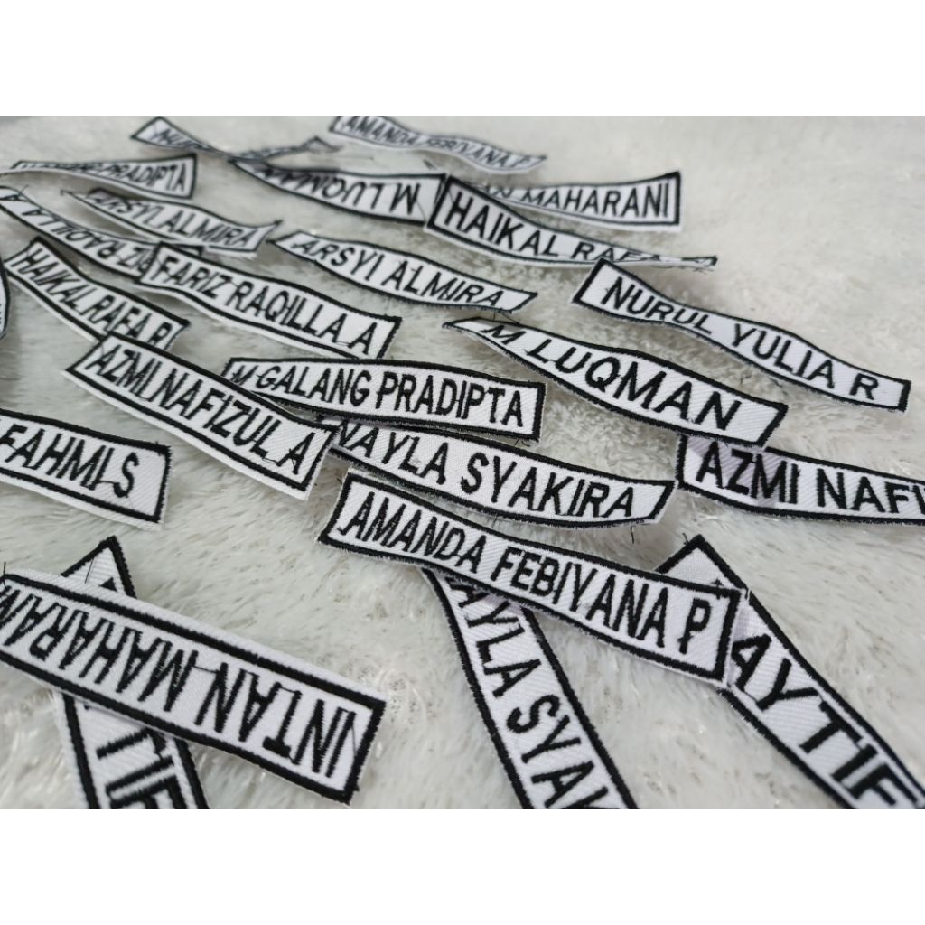 BORDIR NAME TAG SEKOLAH SATUAN