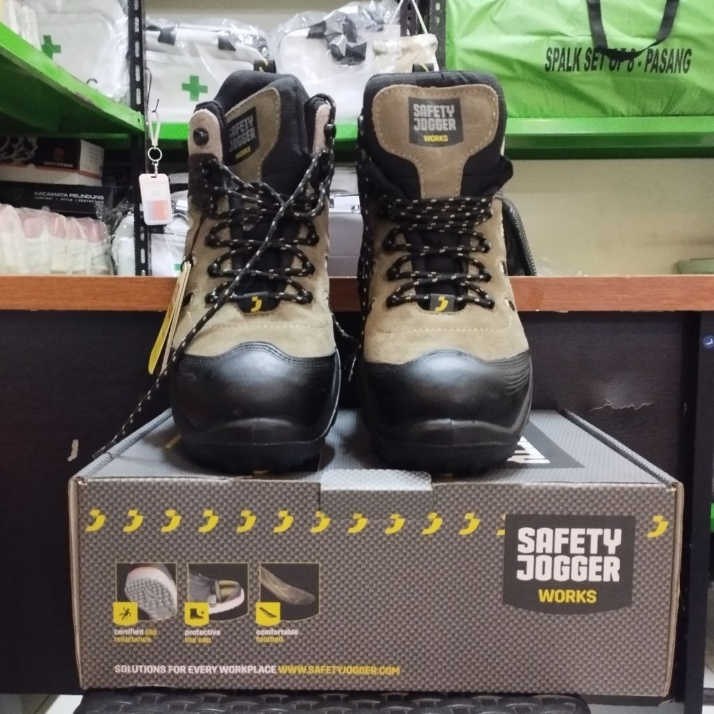 Sepatu Safety Jogger Xplore S3/ Sepatu Jogger Xplore