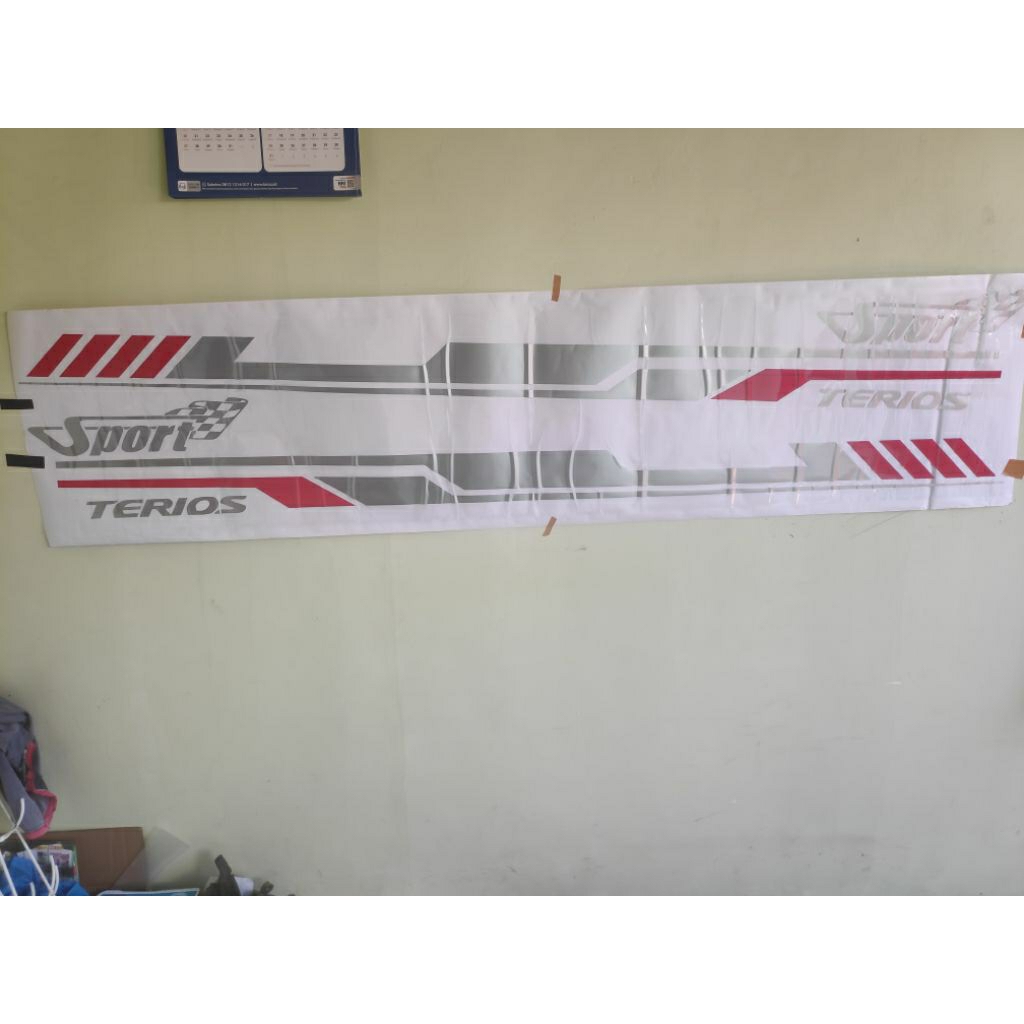 Stiker Body stripping Mobil Terios Sport Silver merah bisa untuk mobil TERIOS RUSH AVANZA XENIA BRV