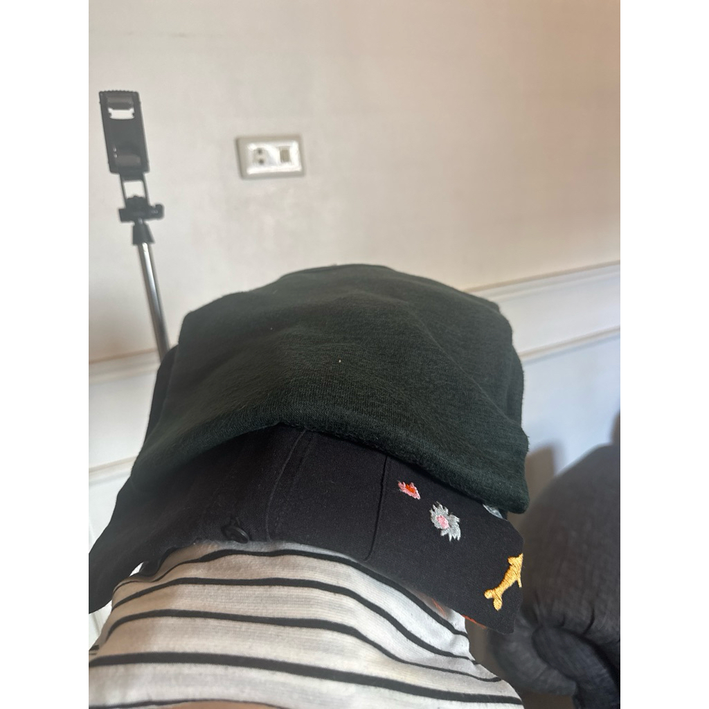 Bundle 3: Kaos lab365 uk S, kemeja hitam rubylicious all size,kaos stripe shafeena XL