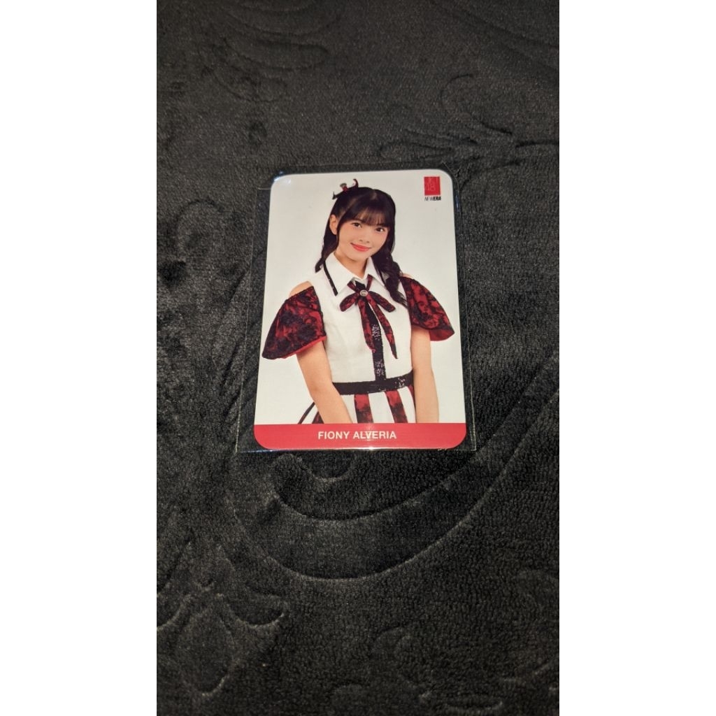 PHOTOCARD FIONY SPRING HAS COME