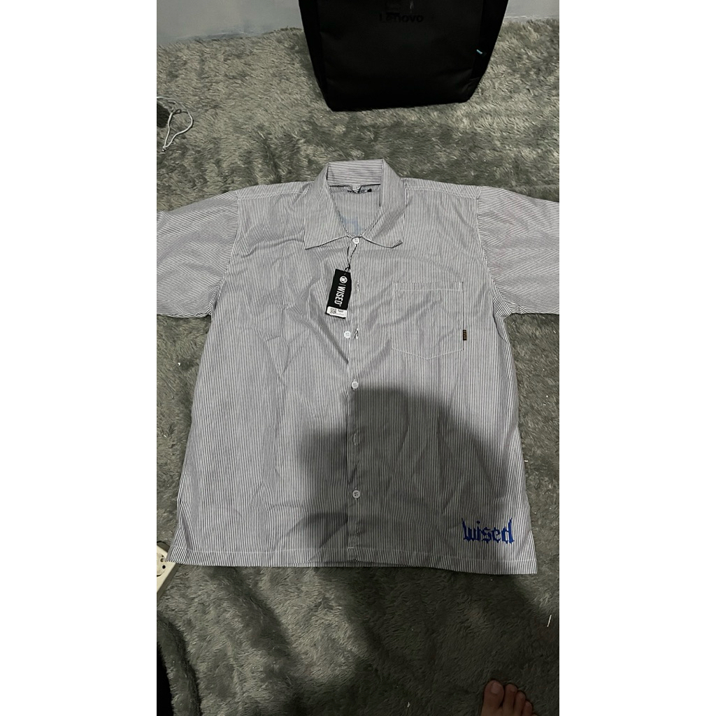 Kemeja Pria Wised