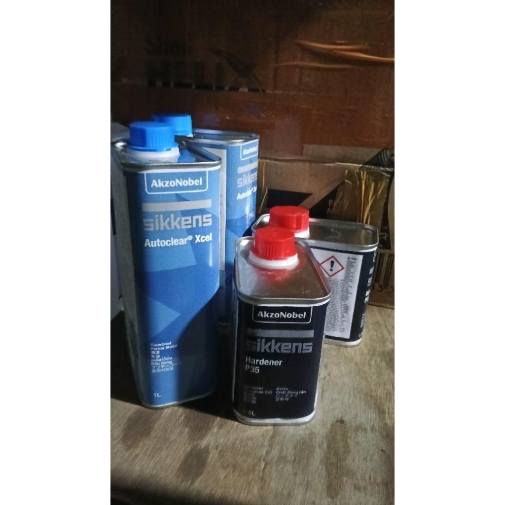 Clear SIKKENS Xcel Hardener P35