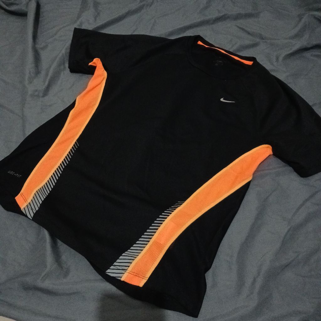jersey running nike
