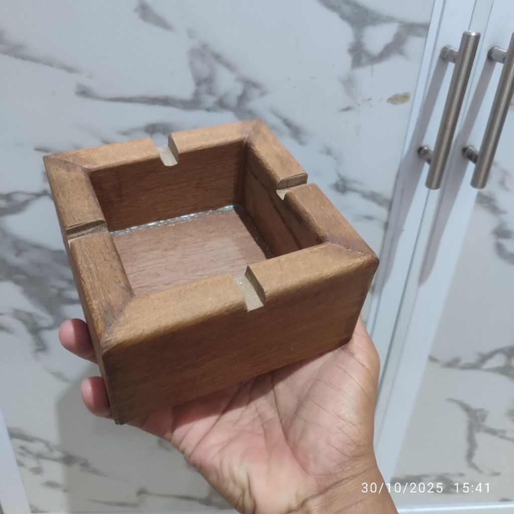 Asbak Kotak Rokok Udud Dji Samsu / Asbak Kayu Bengkirai Murah