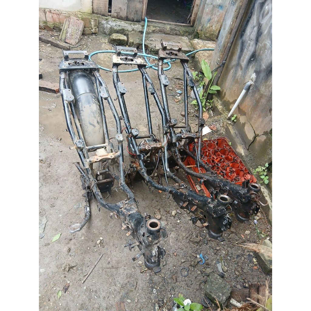 FRAME SASIS RANGKA JUPITER MX OLD UTUH CENTER