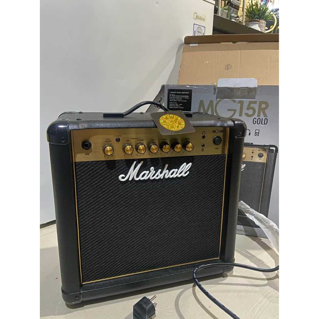 Marshall mg15r gold amplifier guitar